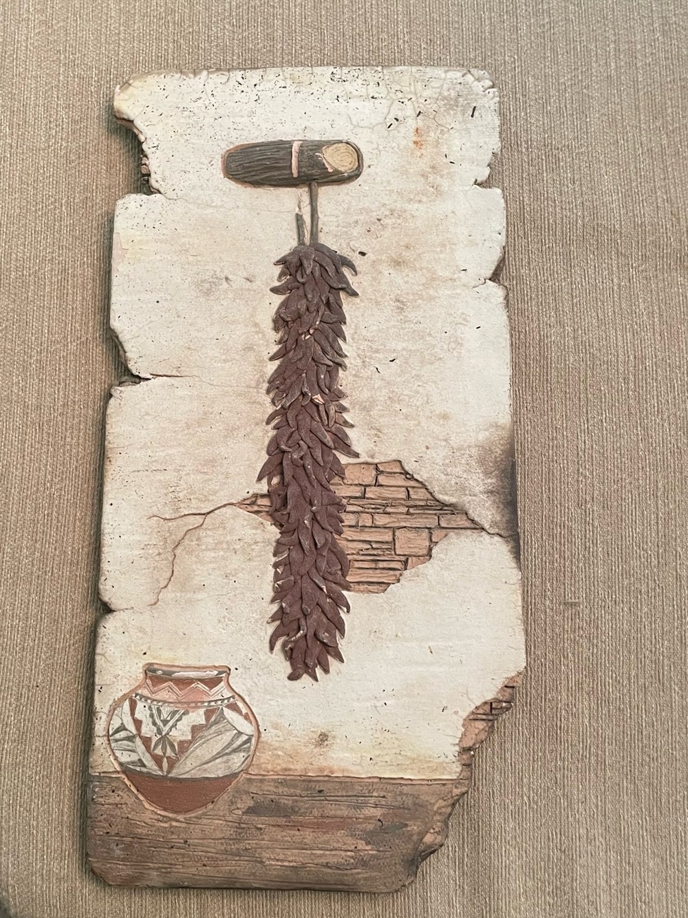 Rustic Southwestern Chili Ristra Wall Plaque - White & Brown